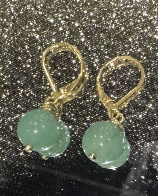 Avanturīna auskari ar apzeltītu slēgto aizdari