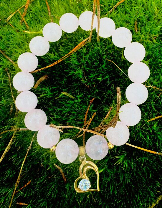 Rožu kvarca rota ar sirsniņu