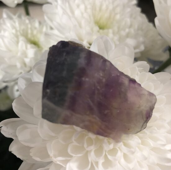 Violetais Fluorīts neapstrādāts 